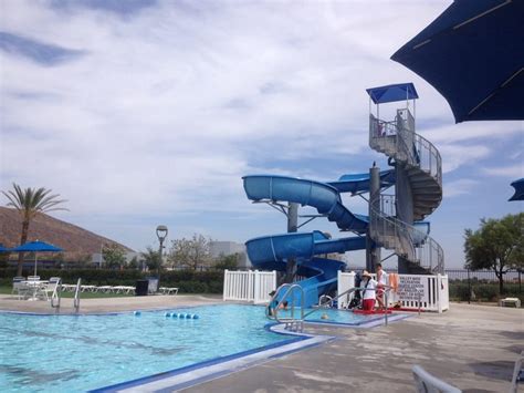 aquatic center hemet